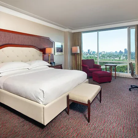 Hilton Lac-Leamy Gatineau Exterior photo