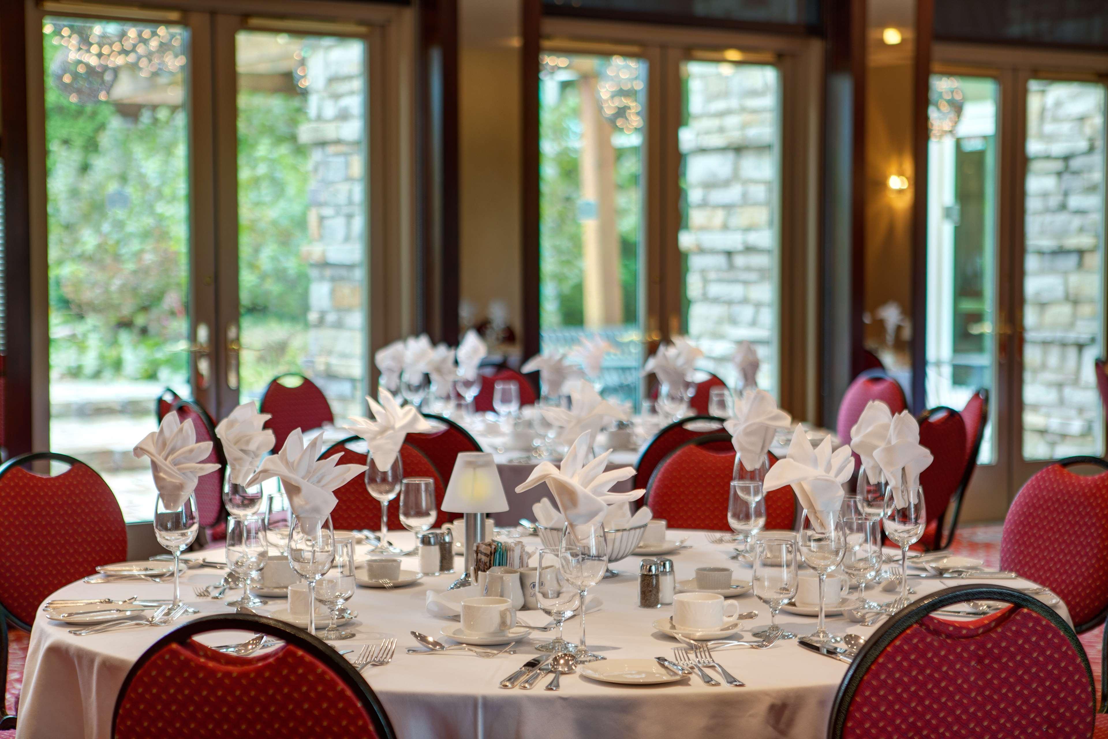 Hotel Hilton Lac-leamy 5*